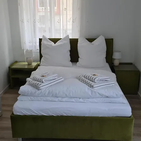 Lägenhet In Mit Garten By Interhome